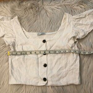 Linen Blend Flutter Sleeves Button Down White Womens Cropped Top size S